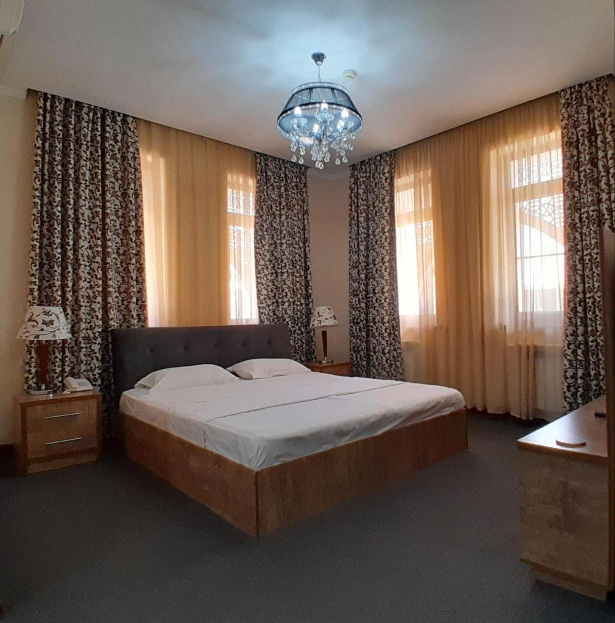 Hotel Bek Samarkand Exterior photo