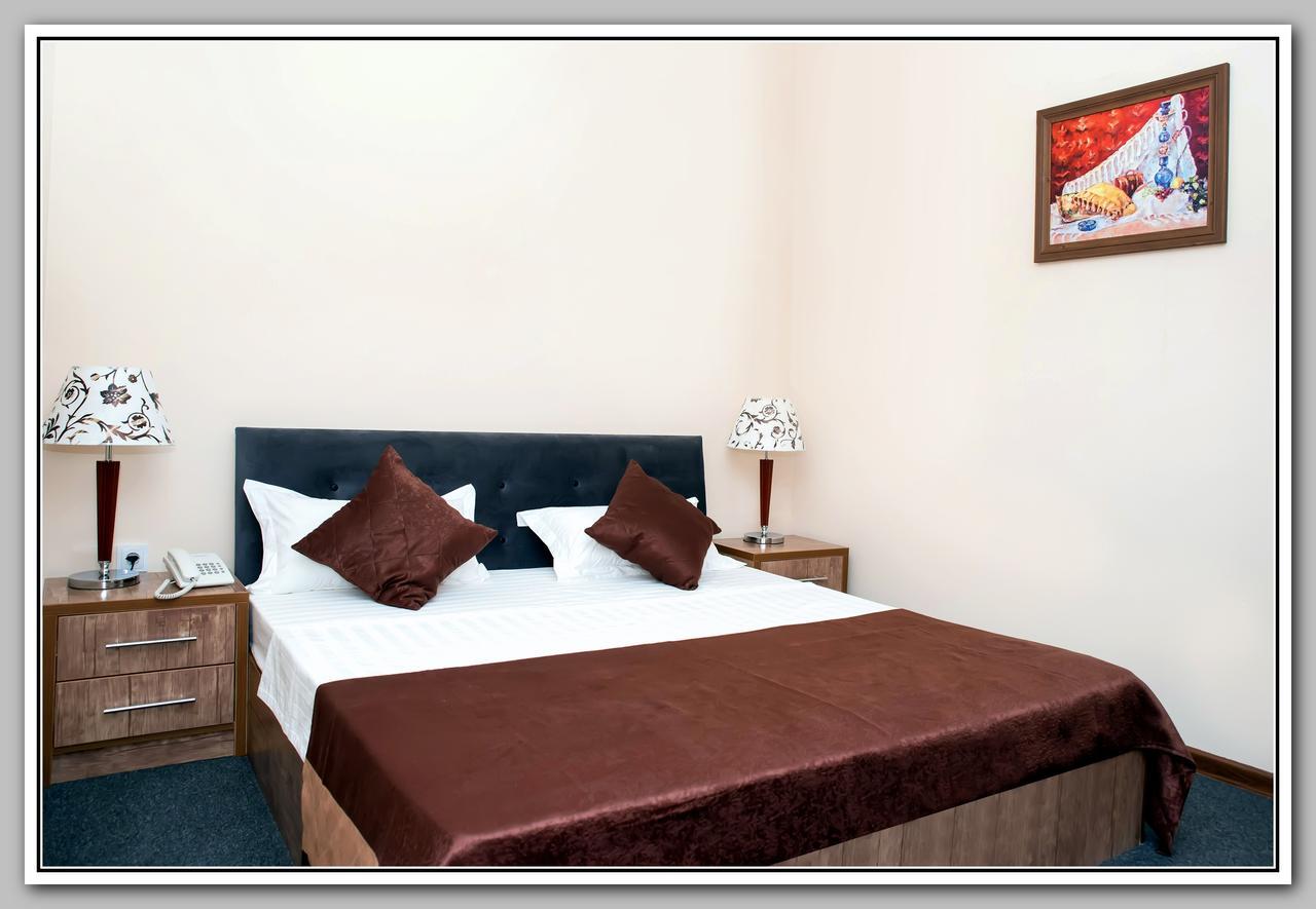 Hotel Bek Samarkand Exterior photo